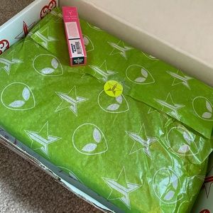 Jeffree Star Alien Palette & Mermaid Blood Bundle